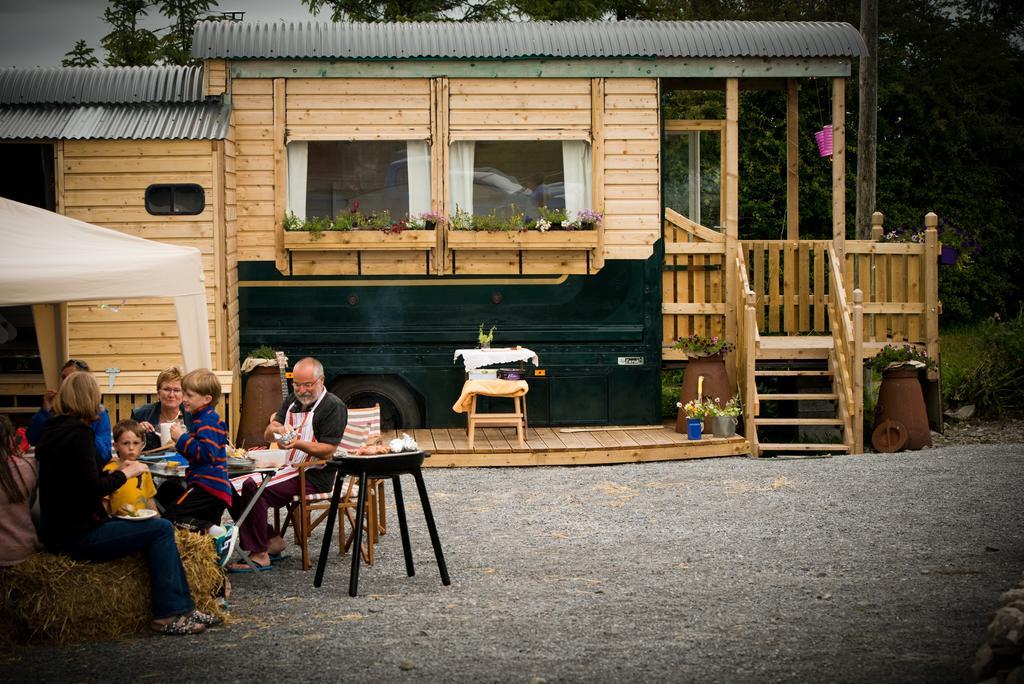 Burren Glamping Villa Kilfenora Esterno foto